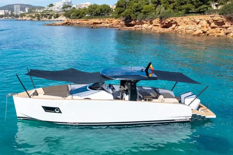 Tesoro Yacht 40