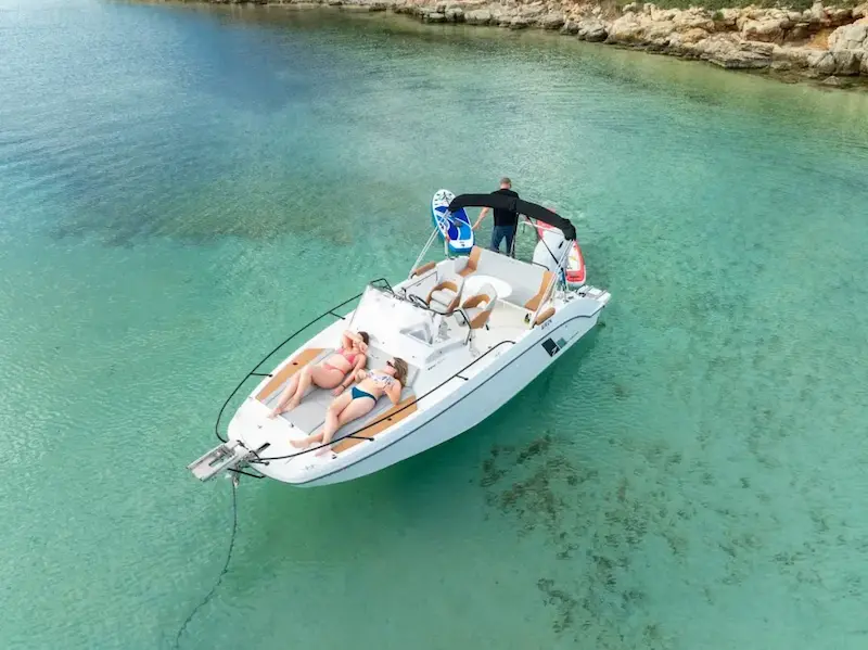 Barcos para cumpleaños y celebraciones exclusivas