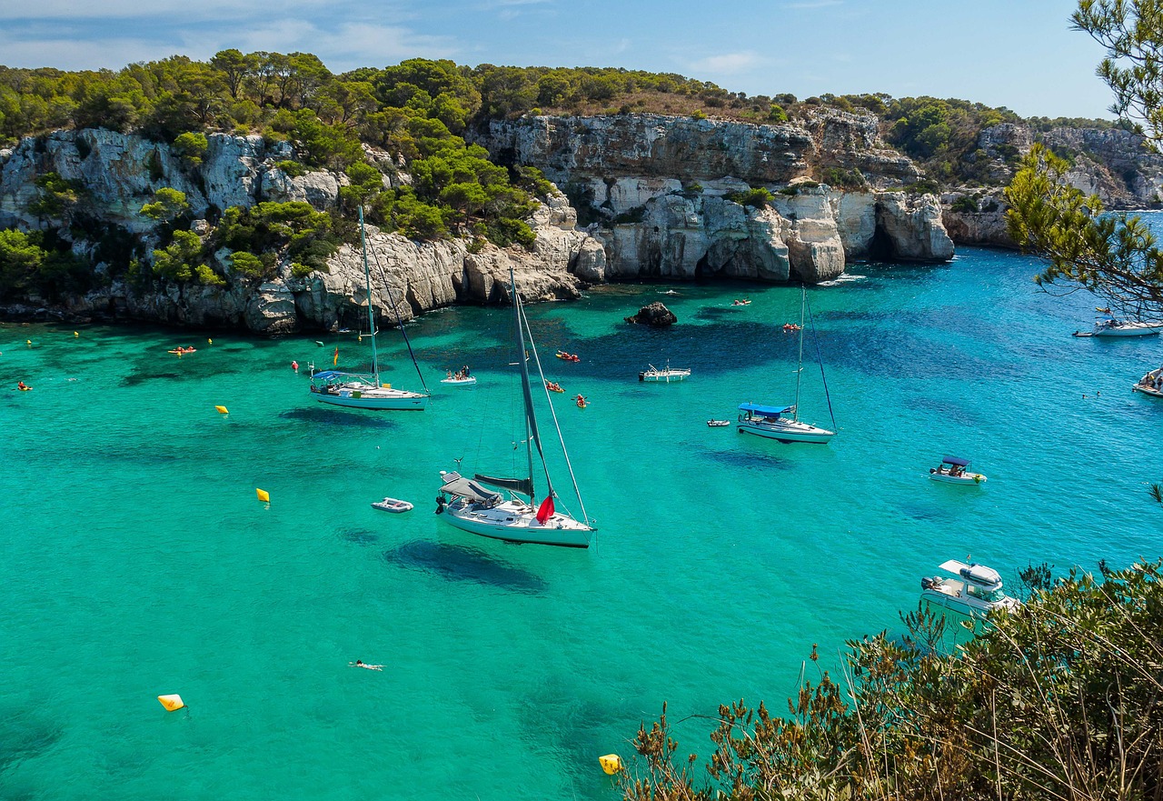 Cala Mitjana y Mitjaneta